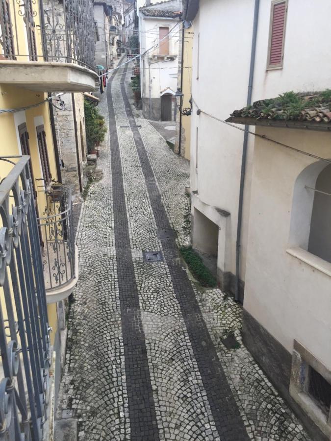 La Casetta Della Nonna Caramanico Terme Exterior photo